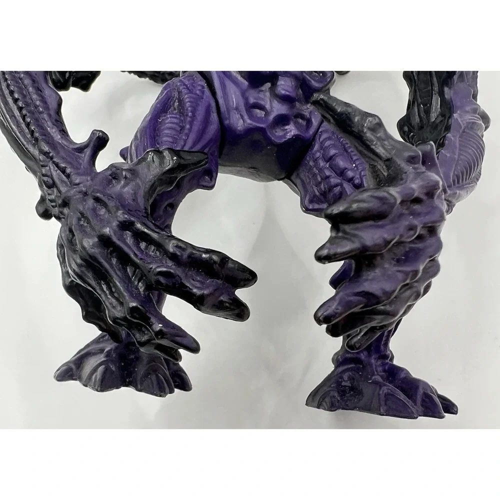 Vintage 1992 Kenner ALIENS Gorilla Alien Purple Version Action Figure Rare
